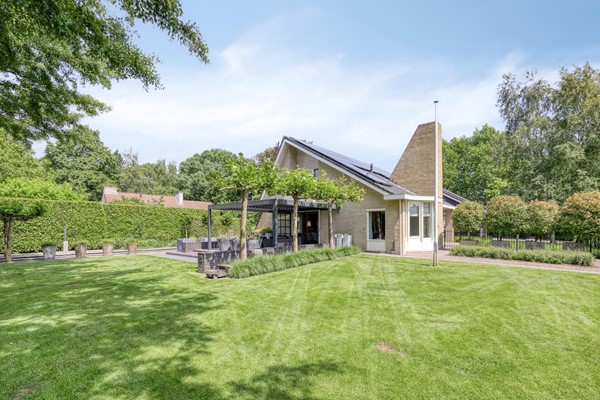 Foto - Te koop: Prof. ter Veenstraat 1, 8302 GA Emmeloord